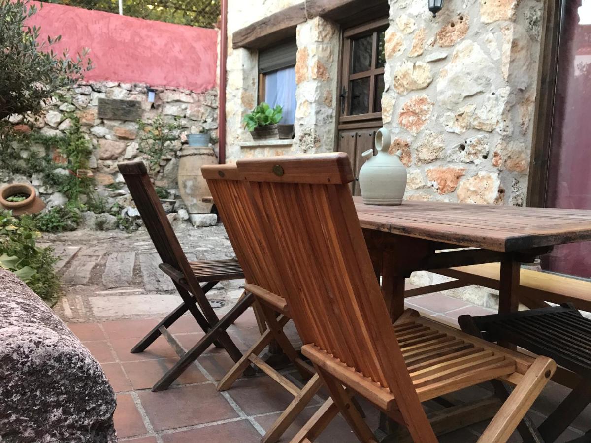 Hostal La Noguera de Socasa Romancos Exterior foto